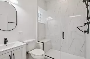 4345 N Lincoln Ave, Chicago, IL 60618 - Photo 11