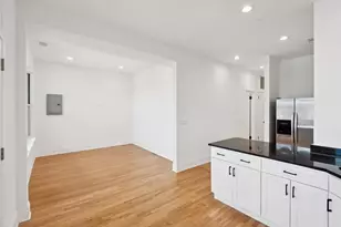 4345 N Lincoln Ave, Chicago, IL 60618 - Photo 5