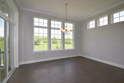 1030 Hilldale Drive, Saint Charles, IL 60175 - Photo 7