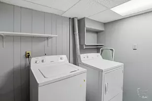 3858 E Lakeview Dr, Kankakee, IL 60901 - Photo 17