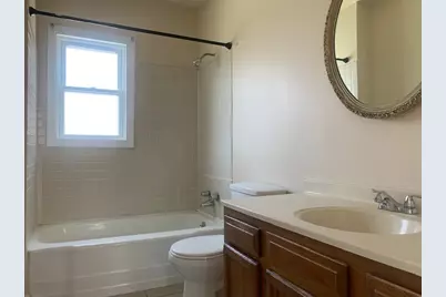 714 Cummings Avenue, Waukegan, IL 60085 - Photo 9