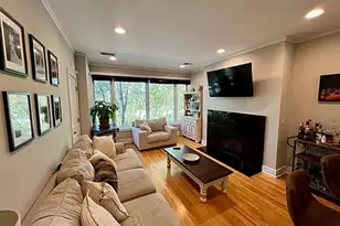 608 N May St, Chicago, IL 60642 - Photo 5