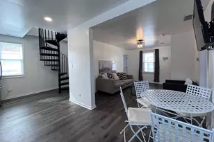 4358 N Oak Park Ave, Harwood Heights, IL 60706 - Photo 3