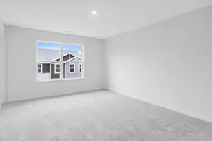 416 Red Oak Cir, Volo, IL 60020 - Photo 5