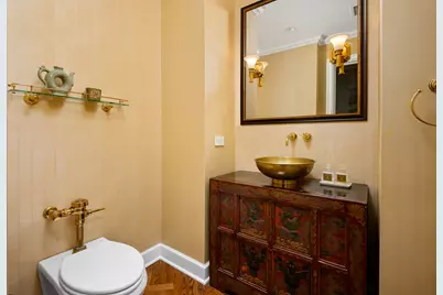 421 W Melrose Street #18BC, Chicago, IL 60657 - Photo 11