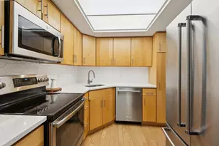 155 N Harbor Dr, Chicago, IL 60601 - Photo 9