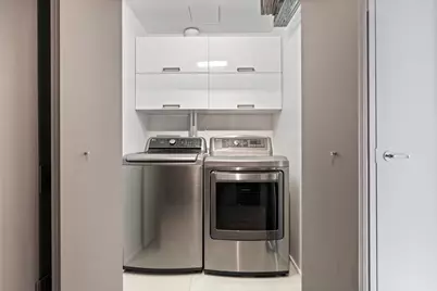 510 W Erie Street #1801, Chicago, IL 60654 - Photo 27