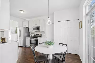 10468 Lansdale Street, Huntley, IL 60142 - Photo 7