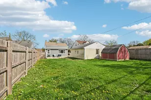 836 S Michigan Ave, Villa Park, IL 60181 - Photo 37