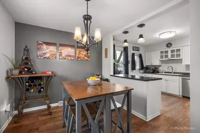 647 N Ridgemoor Avenue, Mundelein, IL 60060 - Photo 9