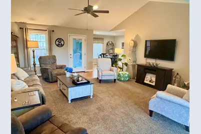 1106 Daybreak Drive, Marion, IL 62959 - Photo 5
