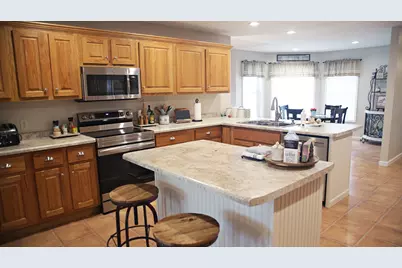 1106 Daybreak Drive, Marion, IL 62959 - Photo 11