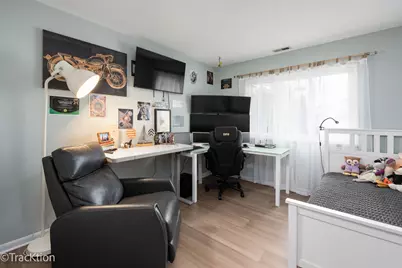 6856 Juneberry Avenue, Woodridge, IL 60517 - Photo 15