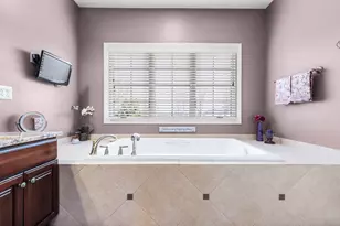 10125 Creek Ridge Trail, Belvidere, IL 61008 - Photo 17