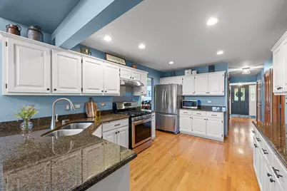 8942 Glenshire Street, Tinley Park, IL 60487 - Photo 7