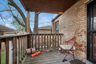 2636 W Pratt Blvd, Chicago, IL 60645 - Photo 31