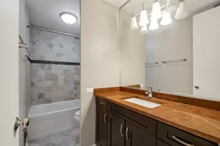 535 N Michigan Ave, Chicago, IL 60611 - Photo 11