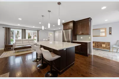 140 Spring Oaks Drive, Wood Dale, IL 60191 - Photo 7