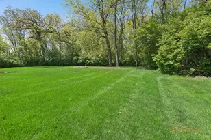 4806 Preserve Pkwy, Long Grove, IL 60047 - Photo 29