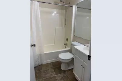 215 Uteg Street #F, Crystal Lake, IL 60014 - Photo 11