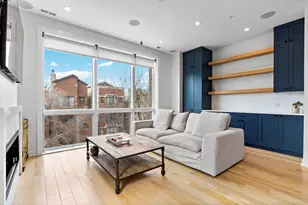 1525 N Bosworth Ave, Chicago, IL 60642 - Photo 7