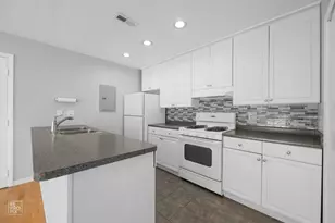 1449 Quaker Ln, Prospect Heights, IL 60070 - Photo 5