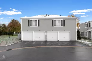 1449 Quaker Ln, Prospect Heights, IL 60070 - Photo 9