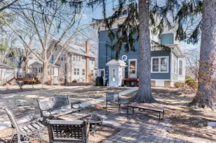 133 N Brainard St, Naperville, IL 60540 - Photo 11