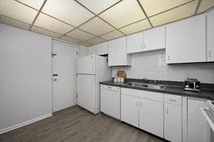 2807 Willow Rd, Homewood, IL 60430 - Photo 7