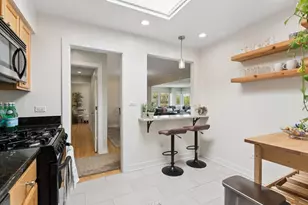 1333 Maple Ave, Evanston, IL 60201 - Photo 13