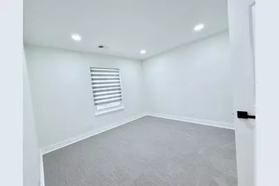 98 Marble Hill Court #B2, Schaumburg, IL 60193 - Photo 17