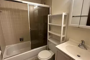 8649 1/2 W Foster Ave, Chicago, IL 60656 - Photo 5