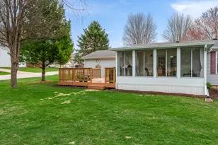 8401 Tamarack Dr, Machesney Park, IL 61115 - Photo 9