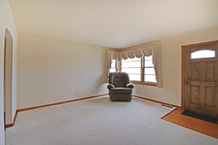 6027 Washington St, Chicago Ridge, IL 60415 - Photo 5