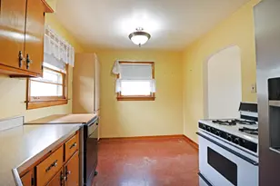6027 Washington St, Chicago Ridge, IL 60415 - Photo 7