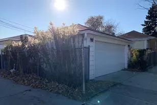 8901 S East End Ave, Chicago, IL 60617 - Photo 27