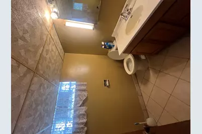 8901 S East End Avenue, Chicago, IL 60617 - Photo 17