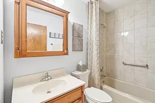 562 Kathleen St, Gilberts, IL 60136 - Photo 17