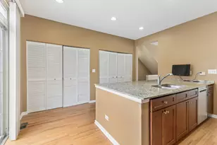 2411 N 75th Ave, Elmwood Park, IL 60707 - Photo 7