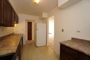 834 E Old Willow Rd, Prospect Heights, IL 60070 - Photo 9