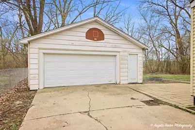2609 N Pine Street, Waukegan, IL 60087 - Photo 19