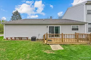 3202 Lynette Ln, Island Lake, IL 60042 - Photo 19