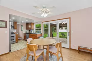 1435 Sunnybrook Dr, Naperville, IL 60540 - Photo 7