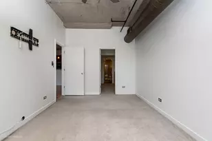 [Address not provided], Chicago, IL 60654 - Photo 11