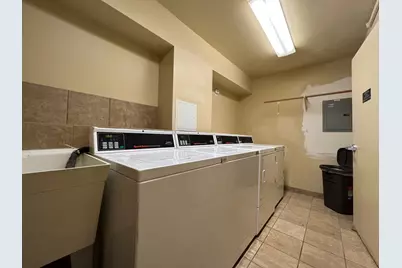 3620 N Pine Grove Avenue #204, Chicago, IL 60613 - Photo 11