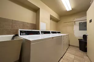 3620 N Pine Grove Ave, Chicago, IL 60613 - Photo 11