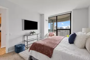 400 N La Salle Dr, Chicago, IL 60654 - Photo 13