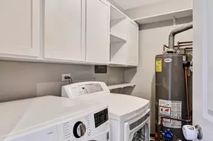 [Address not provided], Woodridge, IL 60517 - Photo 13