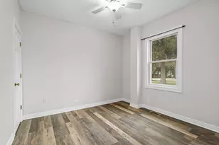 113 Gladys Ave, Fox River Grove, IL 60021 - Photo 13