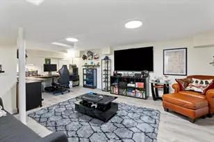 4335 Lee St, Skokie, IL 60076 - Photo 23